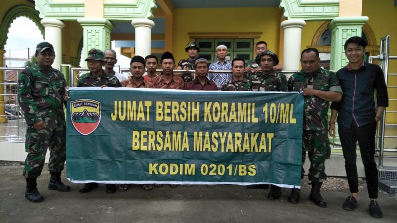 Personil Koramil 10/ML Laksanakan Jumat Bersih