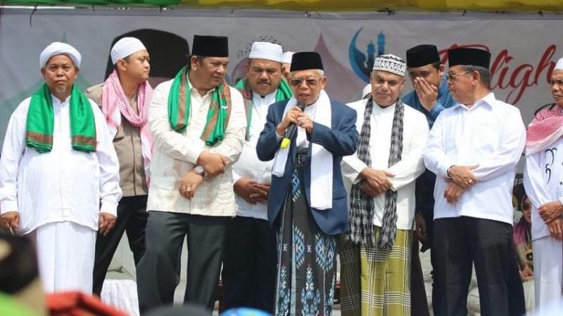 Ribuan Masyarakat Tapsel Sabut Kedatangan Ma`aruf Amin di Halaman Bolak Padang Sidempuan