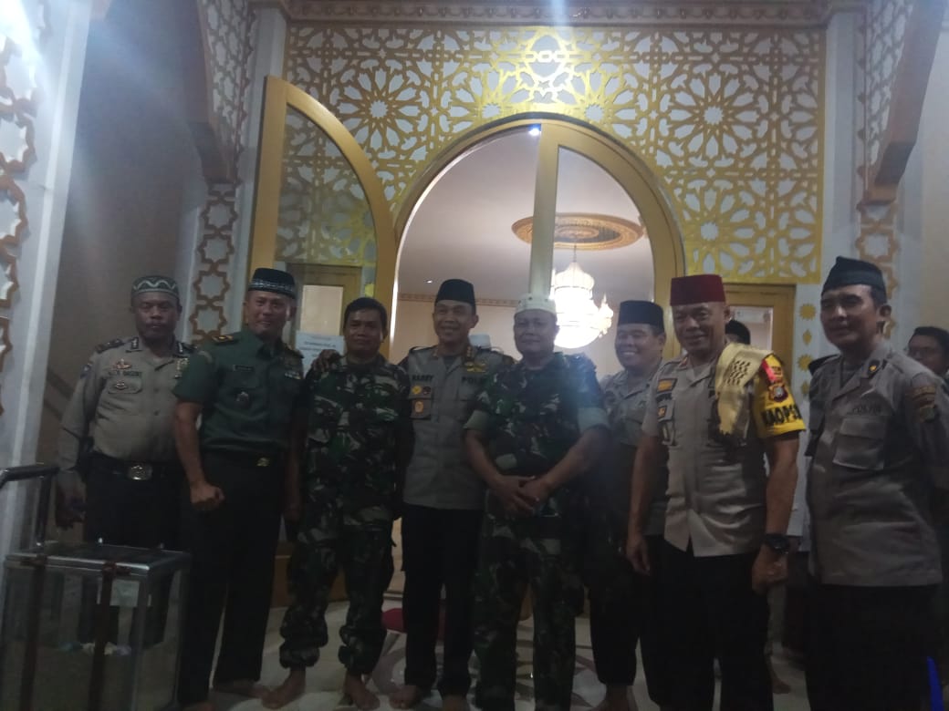 Kapolres Metro Jakarta Pusat Laksanakan Silahturahmi Buka Puasa Bersama Warga