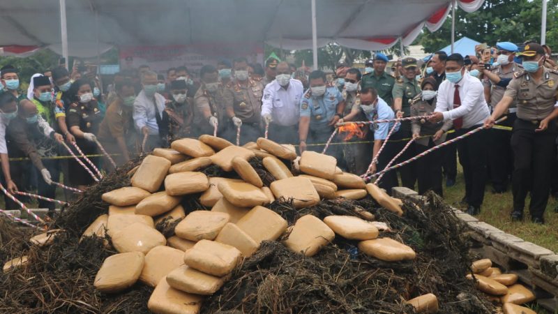 Kapolda Lampung Hadiri Acara Pemusnahan Barang Bukti Narkoba