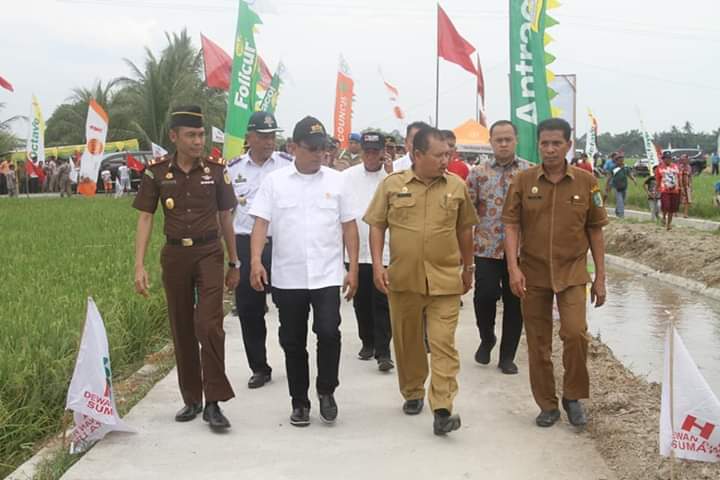 Kunker Ketua umum DPN HKTI Pusat Moeldoko Bikin Kepala Plt.Kadis Pertanian Batu Bara Nyut Nyutan