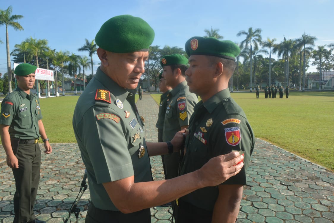 371 Prajurit Korem 071/Wk Naik Pangkat
