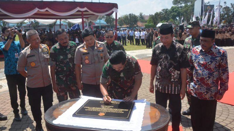 Panglima TNI: Monumen Pesawat MIG 17 Fresco Bukti Sejarah Perjuangan Bangsa Indonesia