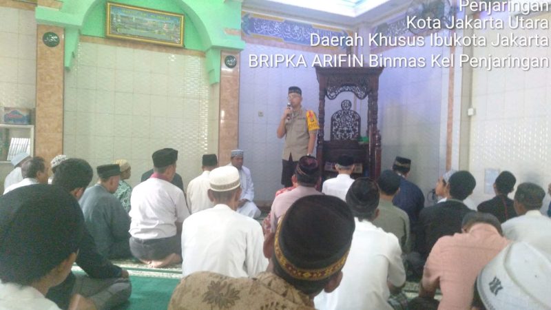 Program Safari Kamtibmas Polsektro Penharingan Sholat Jumat Berjamaah