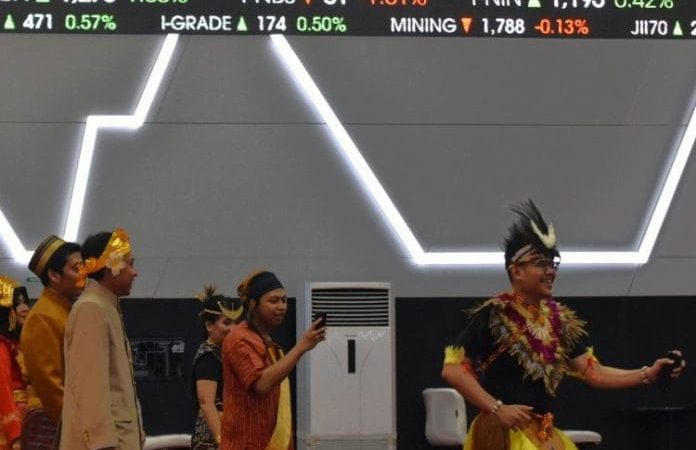 OJK Undang Investor Inggris Investasi di Pasar Keuangan