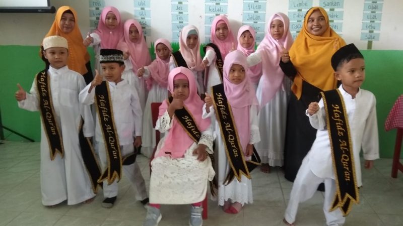 Wisuda Tafidz Qur’an Angkatan Pertama SD Muhammadiyah I  Gampong Mutia Sukses