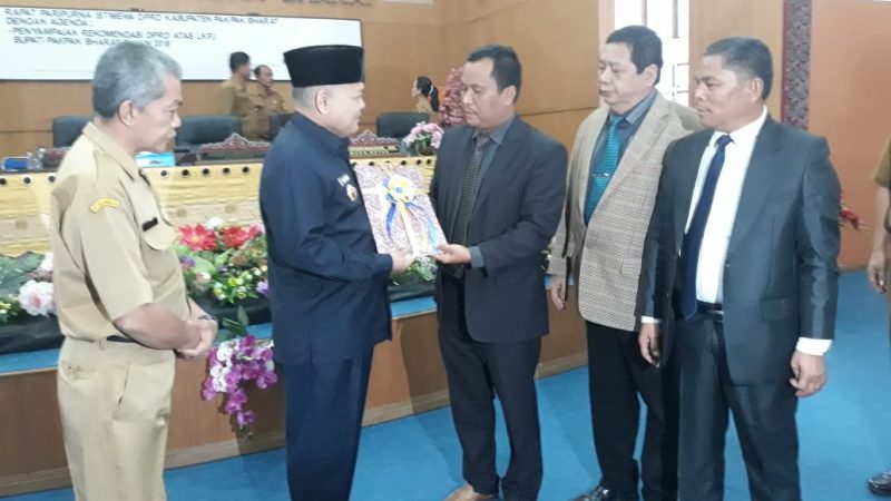 DPRD Sampaikan Rekomendasi Atas LKPJ Bupati Pakpak Bharat Tahun 2018