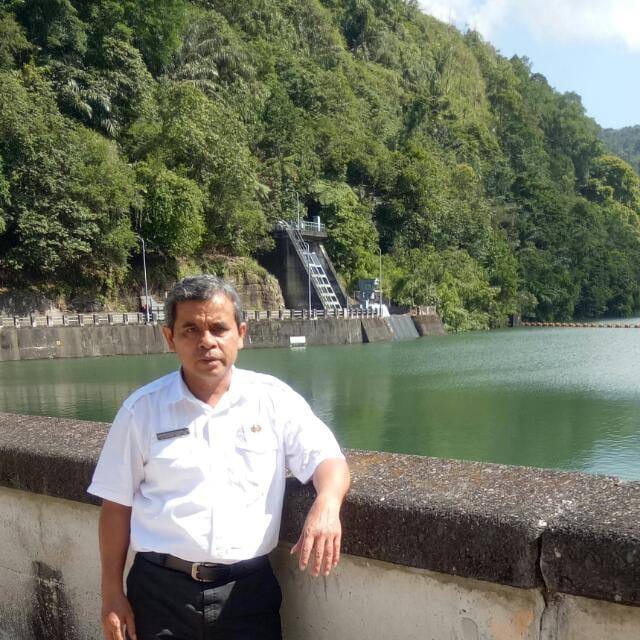 Jhon Pangihutan Silalahi SPd: Membangun Pendikan Berdasar Agama