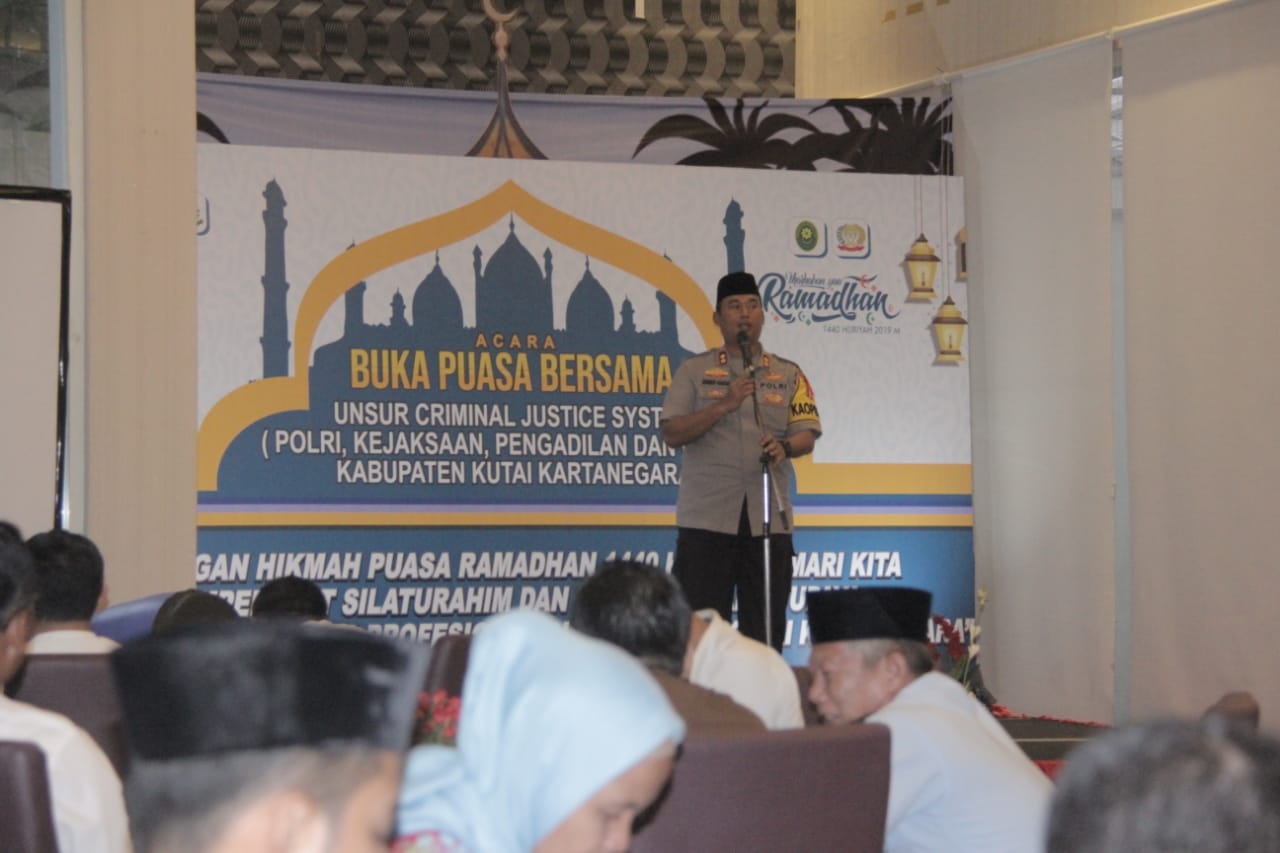 Polres Kukar Menggelar Buka Puasa Bersama