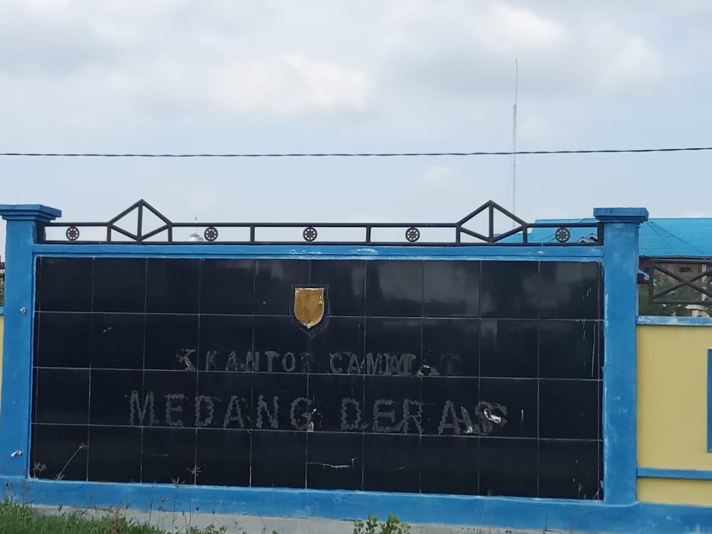 Parah, Meski Megah Kantor Camat MD, Kantor Kecamatan Tidak Berlogo