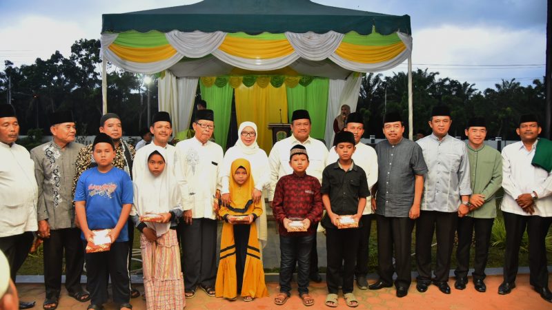Safari Ramadan ke Labuhanbatu Utara,  Sabrina Ajak Masyarakat Jadikan Ramadan Ajang Silaturahmi