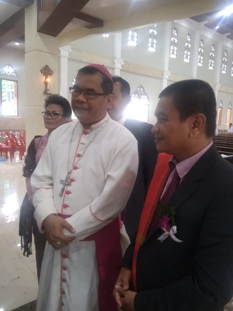 Yang Mulia Uskup Agung Medan Dedikasikan Gereja Katolik Maria Ratu Rosario