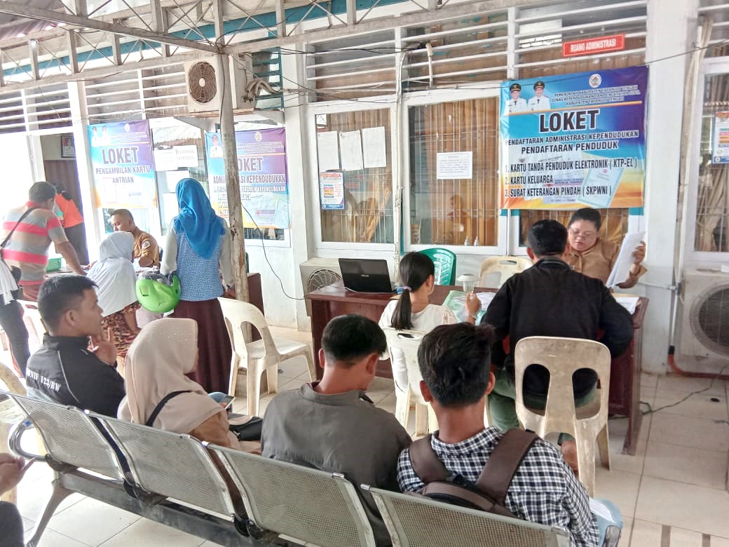Pasca Libur Lebaran, Dinas Dukcapil Tapteng  Siap Kembali Layani Masyarakat Dalam Pengurusan Administrasi