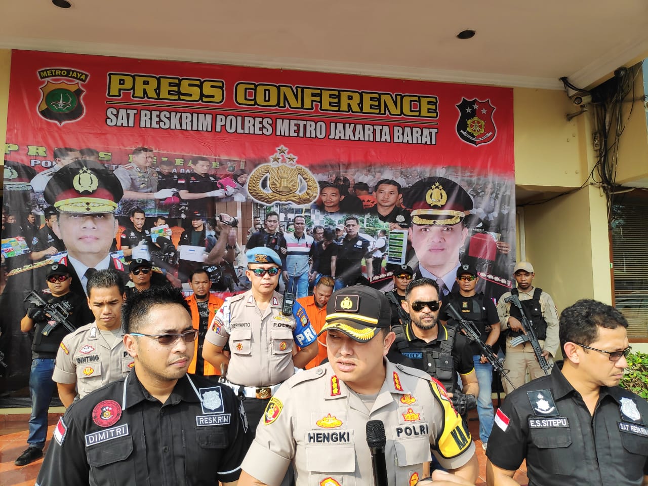 Team Gabungan Polres Metro Jakarta Barat Amankan 4 Pelaku Perusuh Sekaligus Perusak dan Pembakaran Mobil Operasional Brimob Pada 22 Mei 2019 Lalu