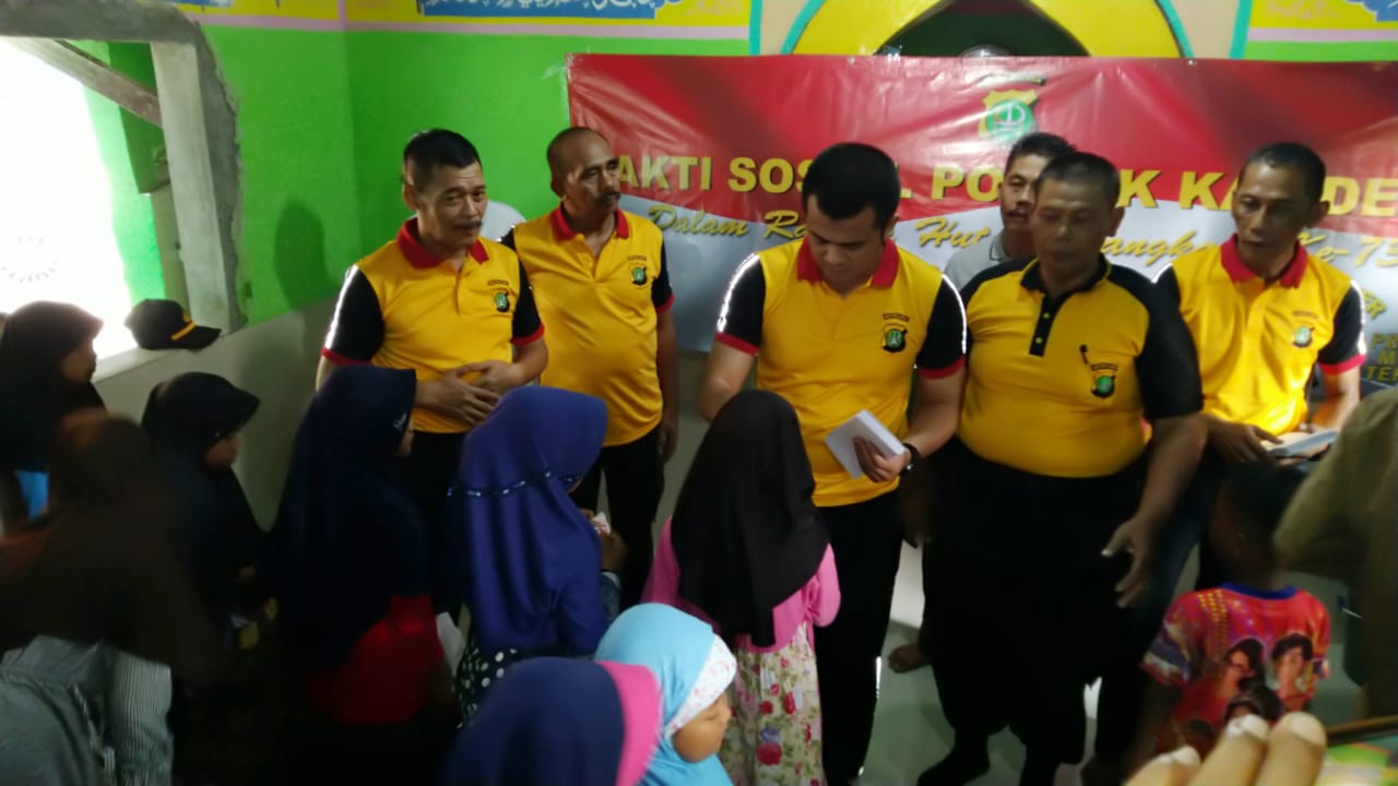 Sambut HUT Bhayangkara ke 73, Polsek Kalideres Buat Kegiatan Sosial