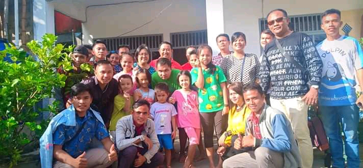 Peduli Anak Yatim, Gabungan Komunitas TTC Group, Nias Creative Berbagi Kasih Di Panti Asuhan Lai Nisora