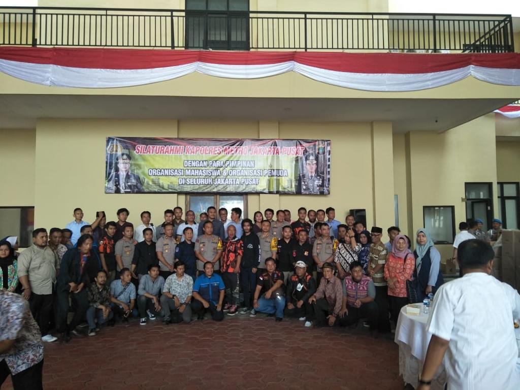 Kapolres Metro Jakarta Pusat dan Pimpinan Ormas Serta Organisasi Pemuda Bersilaturrahmi