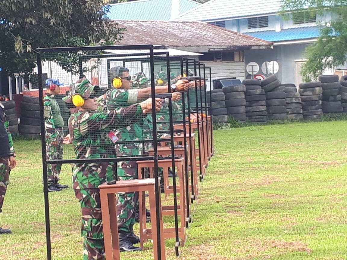 Asah Kemampuan dan Tingkatkan Kemampuan, Lanud Soewondo Gelar Latihan Menembak