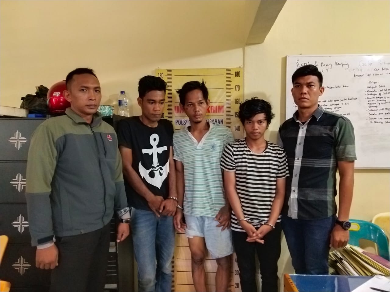 Polsek Kota Kisaran Tangkap Pengedar Dan Pembeli Diduga Narkoba