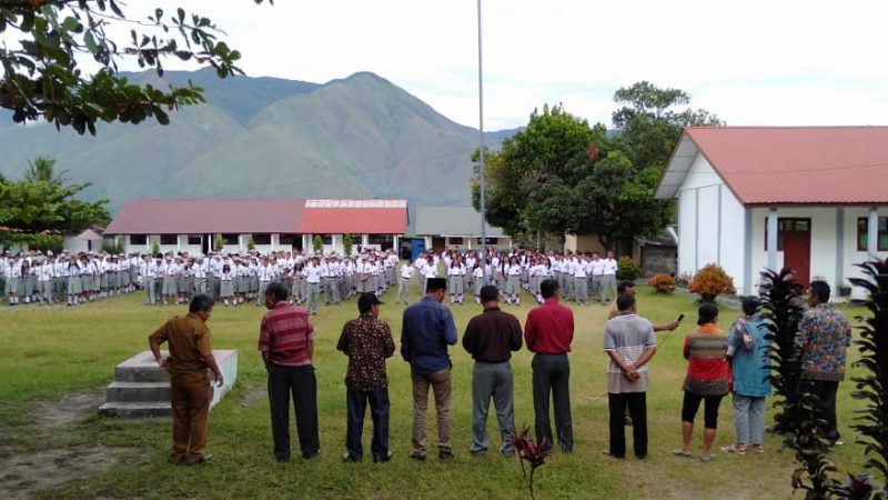Jhon Pangihutan Silalahi, Siswa Perlu Pendidikan Berkarakter