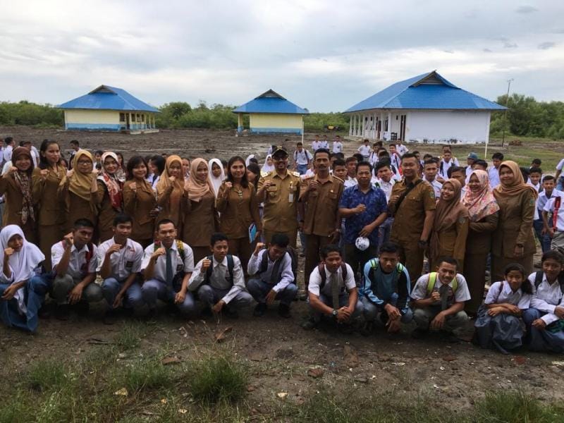 Wakil Bupati Batubara Kunjungi SMKN 1 Medang Deras