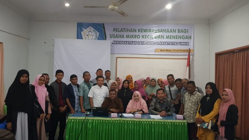 Langkah Menuju Masyarakat Wira Usaha, Akademisi Hukum Unimal Beri Pelatihan