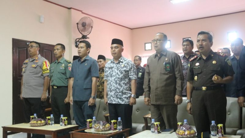 Kapolres Kukar Menghadiri Kegiatan Pencanangan “Zona Integritas”