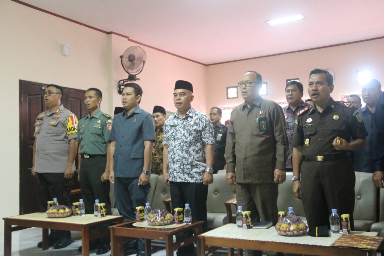 Kapolres Kukar Menghadiri Kegiatan Pencanangan “Zona Integritas”