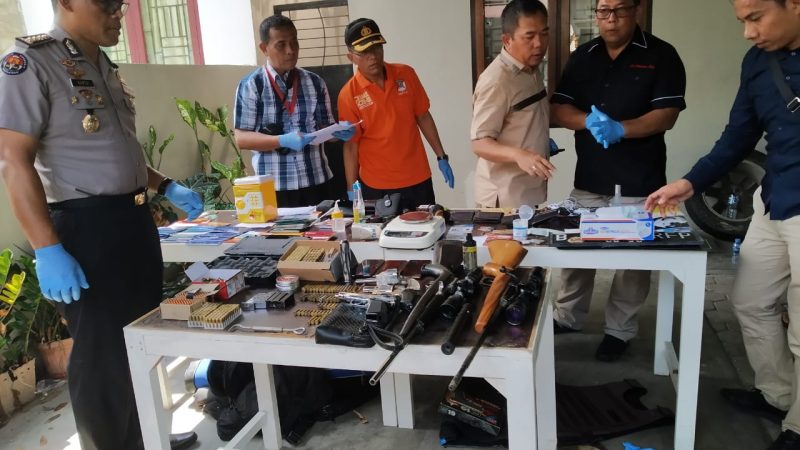 Polda Riau Buru Boronan Lapas Kelas II Riau Yang Kabur 2017 Silam, Seorang Anggota Polisi Jadi Korban