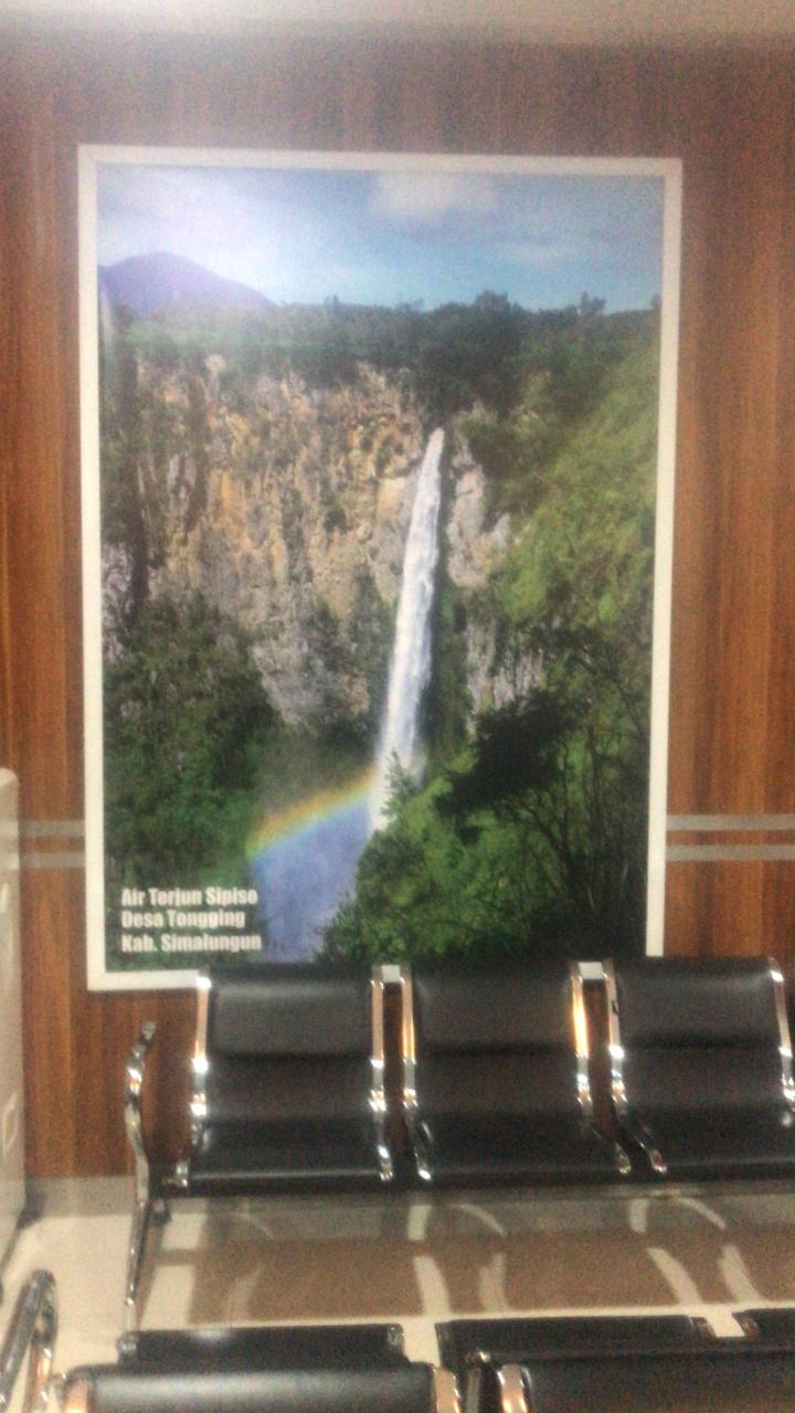 Kadis Pariwisata Taput ‘Pura-pura Buta dan Bodoh’ Poster Air Terjun Sipiso-piso Ditulis Masuk Wilayah Simalungun