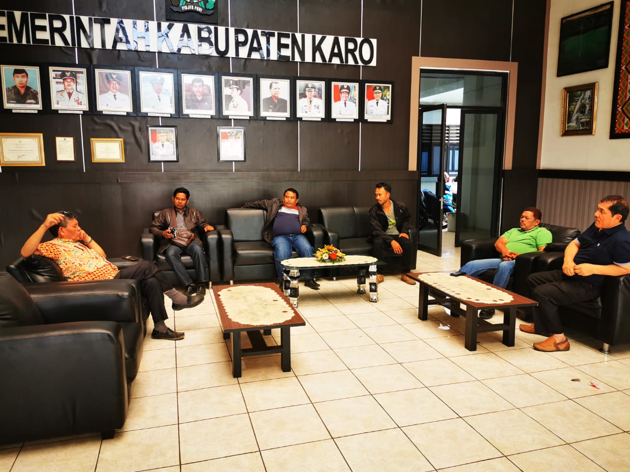 Tamparan Bagi Pemkab Karo, Menteri PMK Dan Kepala BNPB Tunda Ke Siosar Untuk Peletakan Batu Pertama Huntap Tahap III