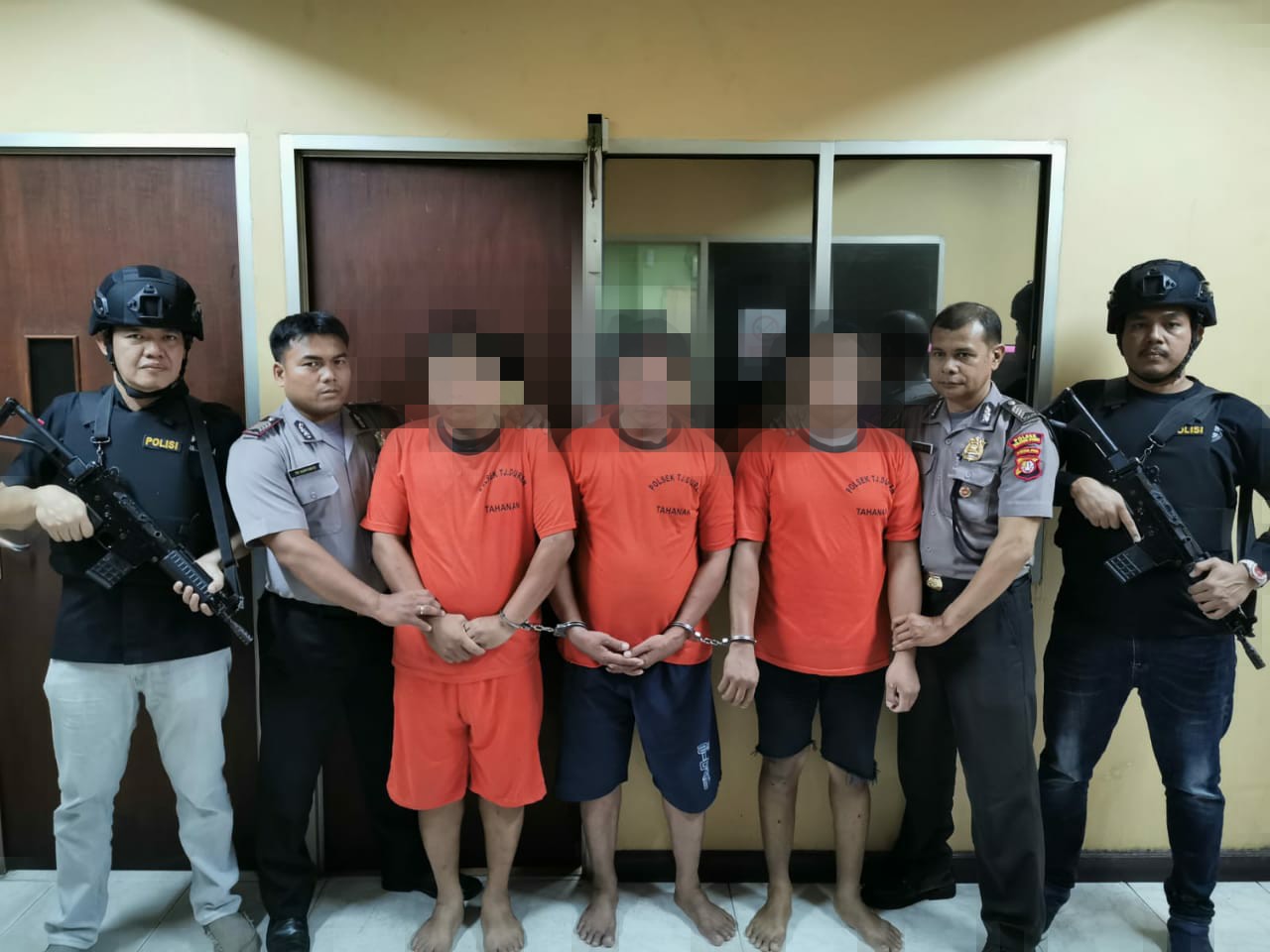 Memeras, Dua Pemuda Pengangguran  dan Satu Penadah Kompak Masuk Sel