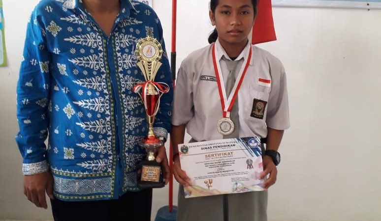 Siswi SMA Negeri 1 Panombean Panei Raih Juara II Karate Kumite Bebas Putri Tingkat Sumut