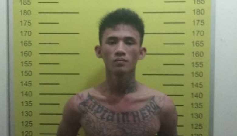 Gagal Petik Beat, Pria Bertato di Gebuk Warga