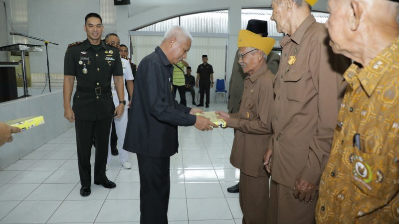 HUT RI ke-74, Pemkab Asahan Ramah Tamah Dengan Pejuang Kemerdekaan