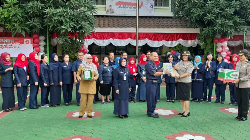 Polwan Go To School Berkunjung ke SMAN 77 Jakarta