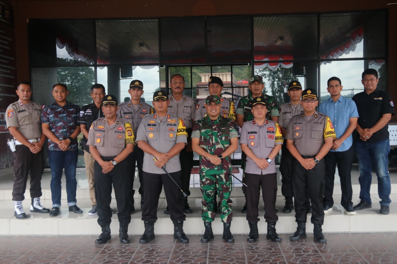 Polres Kukar Apel Penyambutan dan Pengarahan Dandim 0906/Tgr