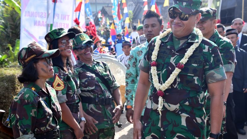 Kasdam IV : Dusun Porot Model Kampung Toleransi Beragama