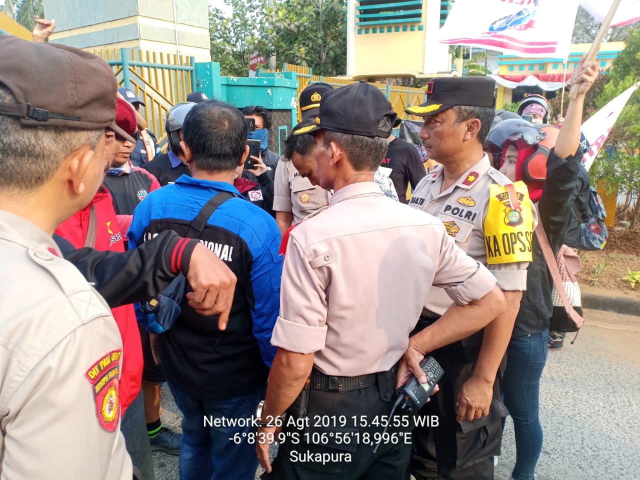 110 Massa Buruh dari Gerakan Buruh Jakarta Aksi UU 13 Tahun 2003