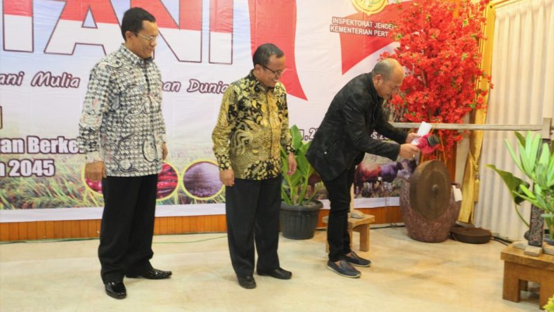 Bupati Taput Buka Pembinaan PROTANI Se- Sumut