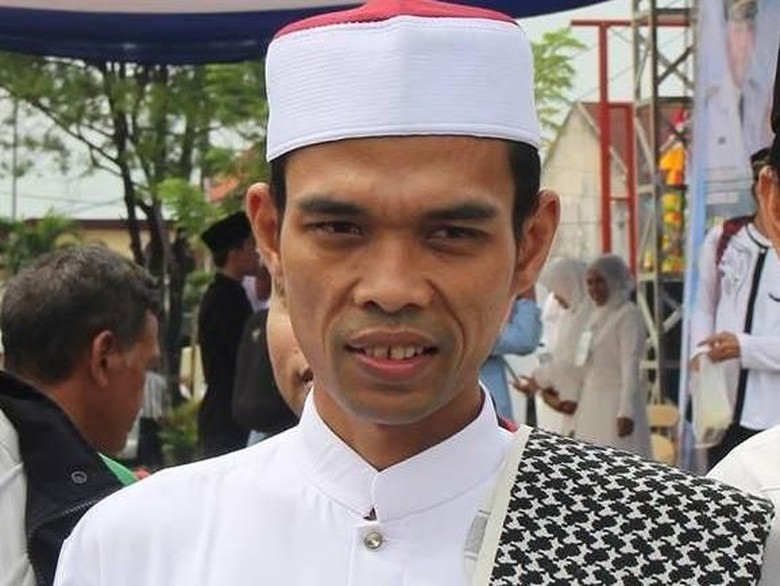 Ustadz Abdul Somad Dijadwalkan Isi Tabligh Akbar di Masjid Agung Medan