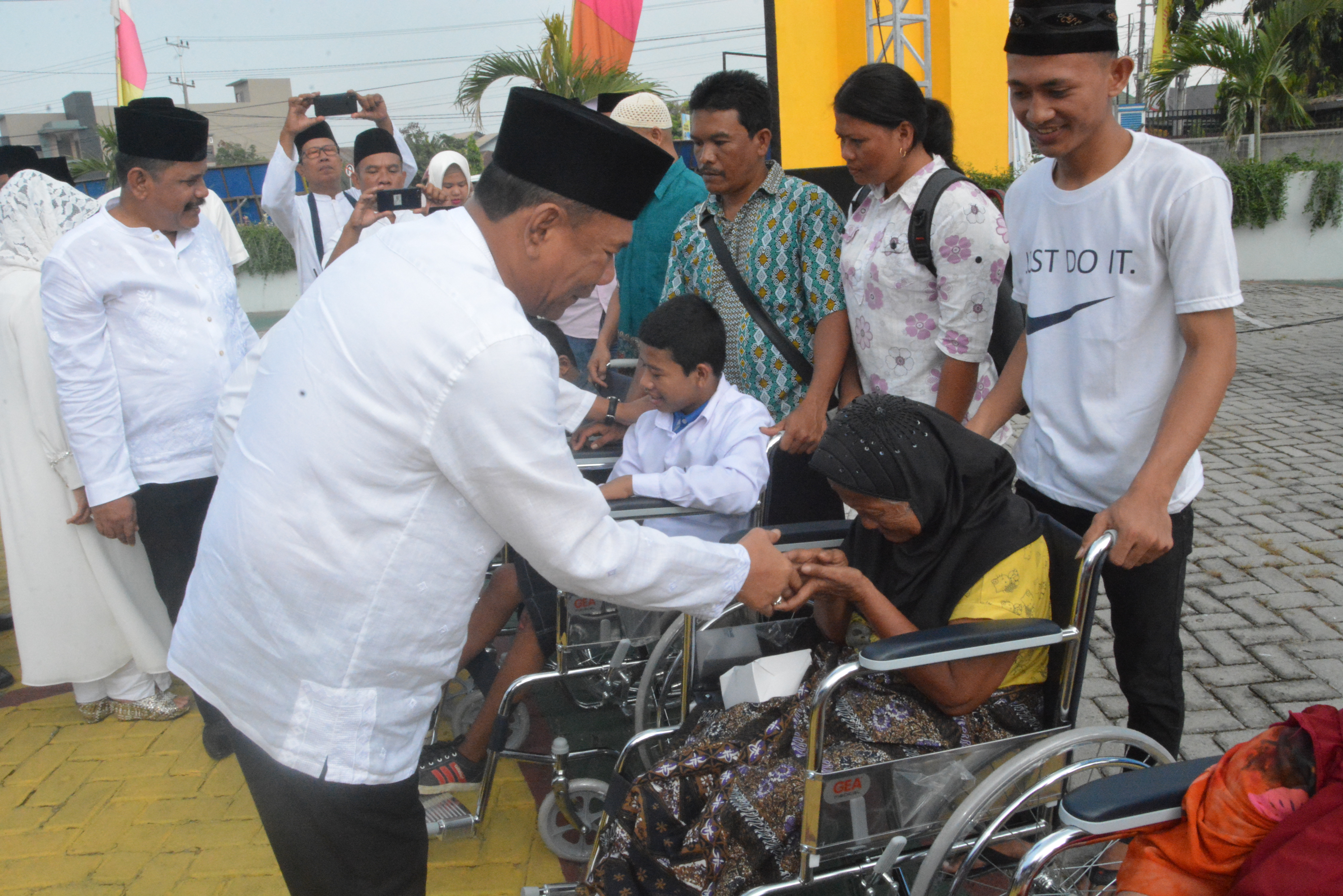 Bupati H Ashari Tambunan : Mari Kita Sambut Tahun Baru Islam 1441 H ini, Dengan Penuh Kegembiraan, Hati Yang Bersih, Tulus dan Ikhlas