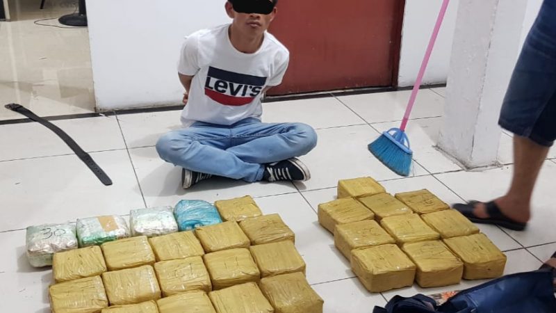 Joint Operation BNN dan Polda Riau Tangkap Tersangka Narkoba, Barbut 30 kg Sabu