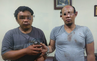 Unit Reskrim Polsek Tambora Tangkap Dua Orang Yang Mengaku Sebagai Polisi di Kelurahan Duri Selatan