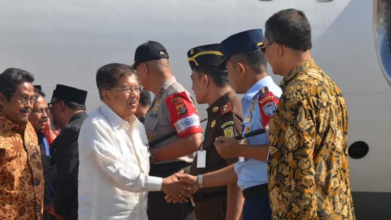 Sambut  Kedatangan Wapres RI,  Danlanud  SIM Pimpin  Apel  Pengamanan