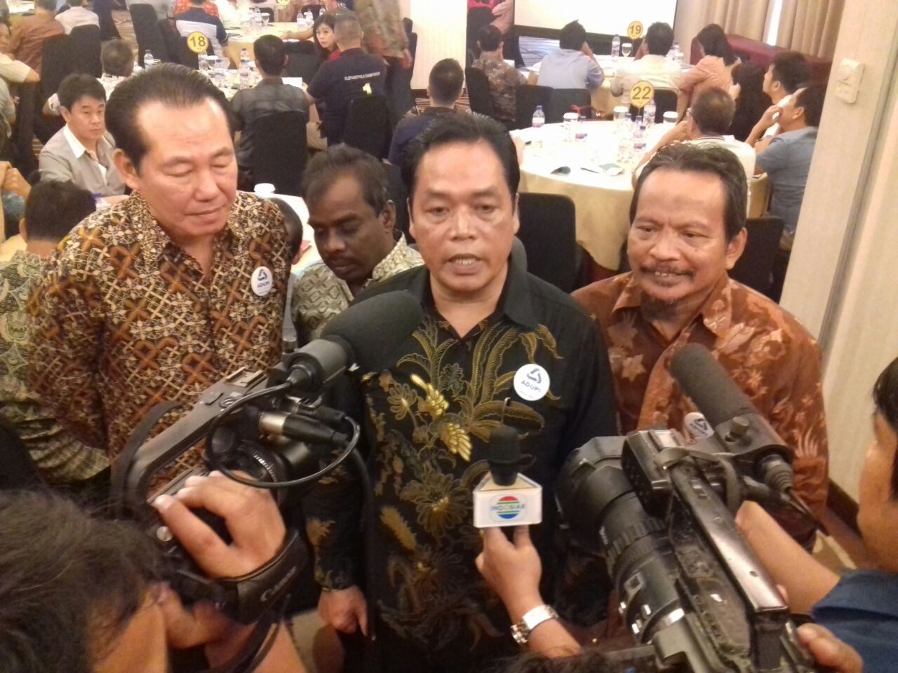 Tolak Wisata Halal di Danau Toba Morton Lumban Tobing: “PERANTAU BATAK MARI GERAK HATI JAGA MARTABAT BATAK”