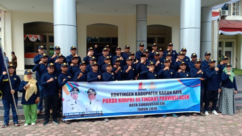 Kontingen PORDA KORPRI di Lepas