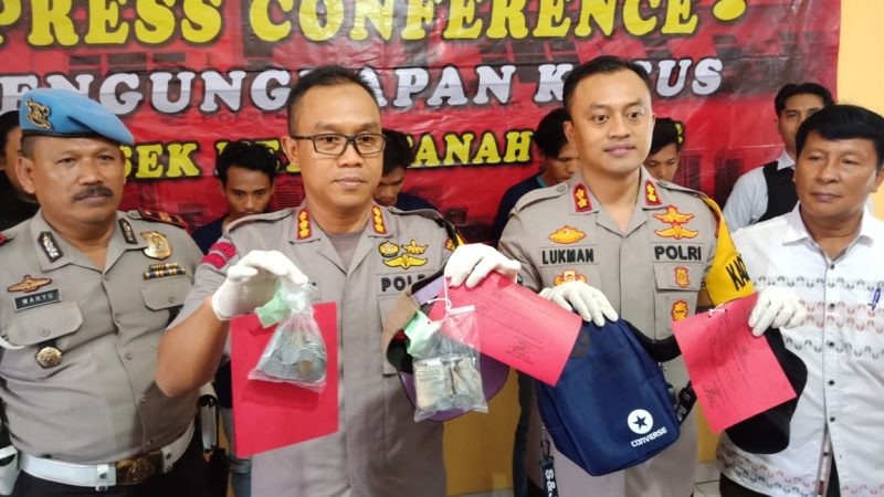 Polsek Metro Tanah Abang, Jakarta Pusat Amankan 10 Orang Pemeras Pengendara Mobil, 2 Diantaranya Wanita