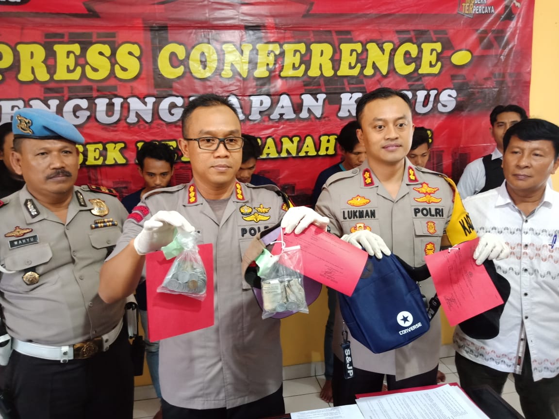 Polsek Metro Tanah Abang, Jakarta Pusat Amankan 10 Orang Pemeras Pengendara Mobil, 2 Diantaranya Wanita