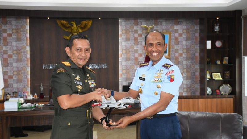 Danlanud Soewondo Bersilaturahmi ke KODAM I/BB